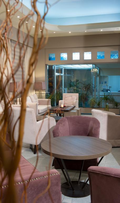 Aliakmon Hotel コザニ エクステリア 写真
