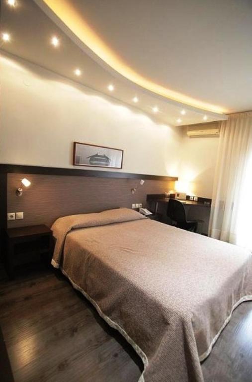 Aliakmon Hotel コザニ 部屋 写真